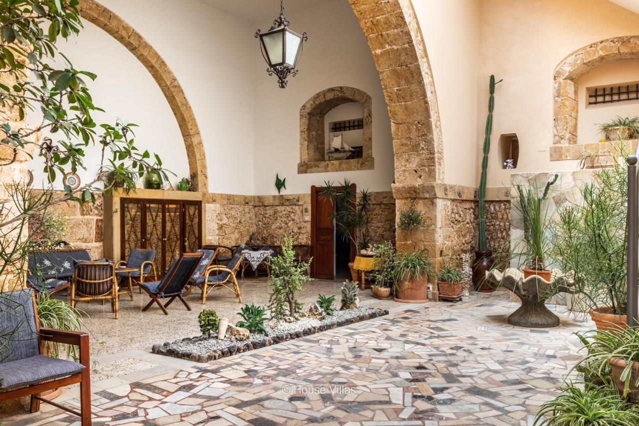 House&Villas - La Casa Delle Stelle Noto Exterior foto